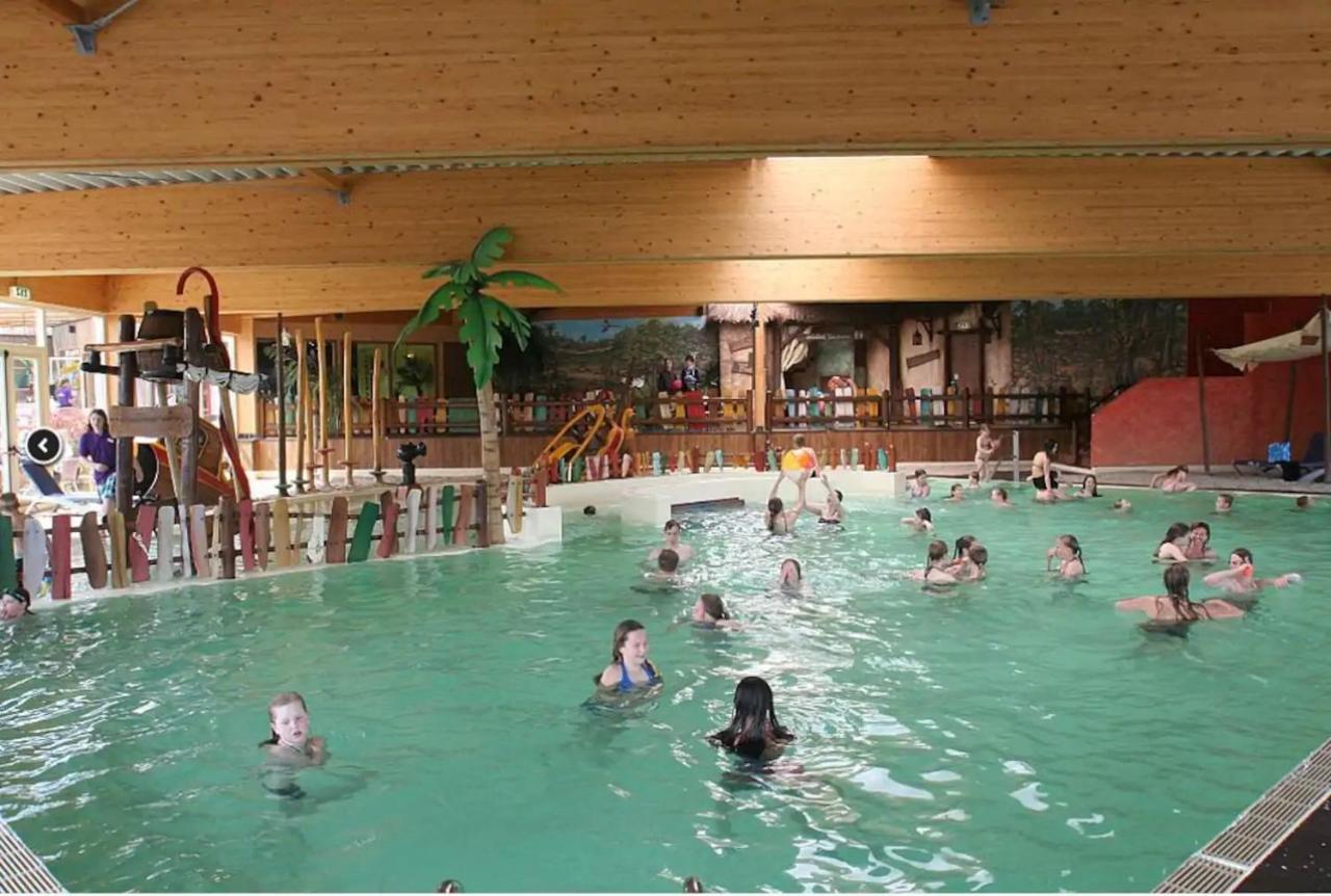 Zen-Bungalow No 2 Met Sauna En Hottub Rheezerveen Eksteriør bilde